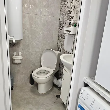 студио за гости на град Apartment *